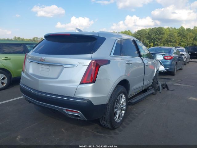 2020 CADILLAC XT5 1GYKNCRS3LZ127335 Photo 3