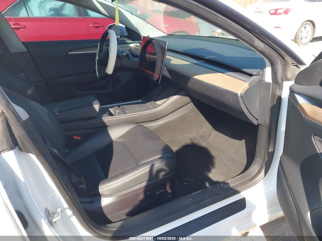 Tesla 2023 2023 5YJ3E1EA3PF457807 Image 5