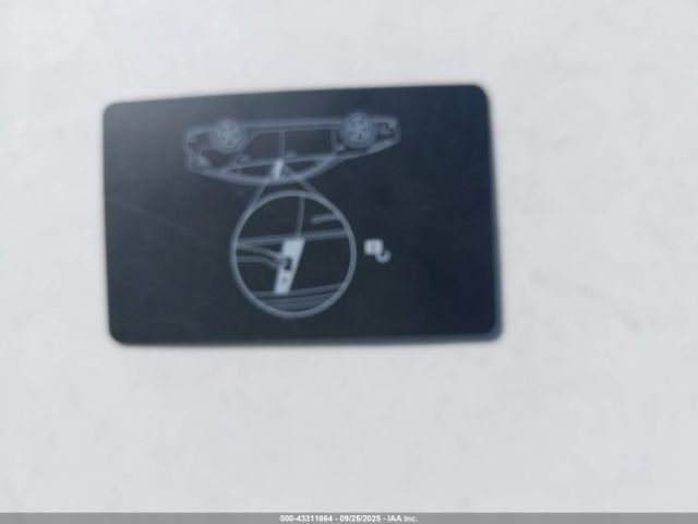 2018 TESLA MODEL 3 5YJ3E1EA6JF004711 Photo 10