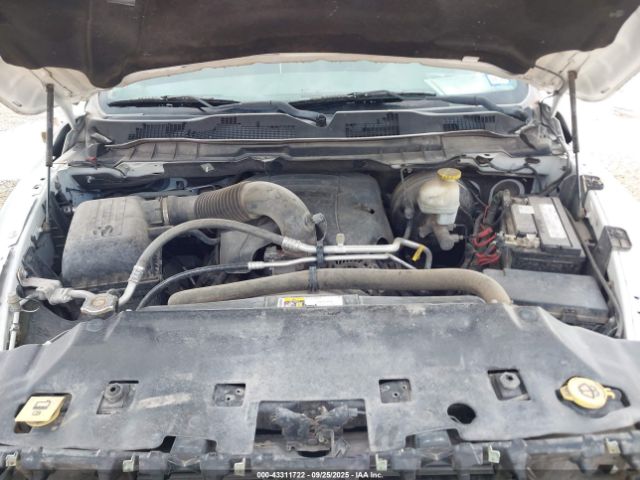 2017 RAM 1500 1C6RR6KT5HS514375 Photo 9