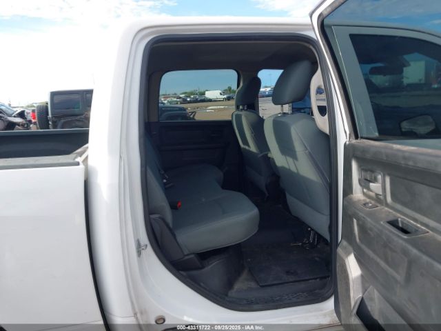 2017 RAM 1500 1C6RR6KT5HS514375 Photo 7