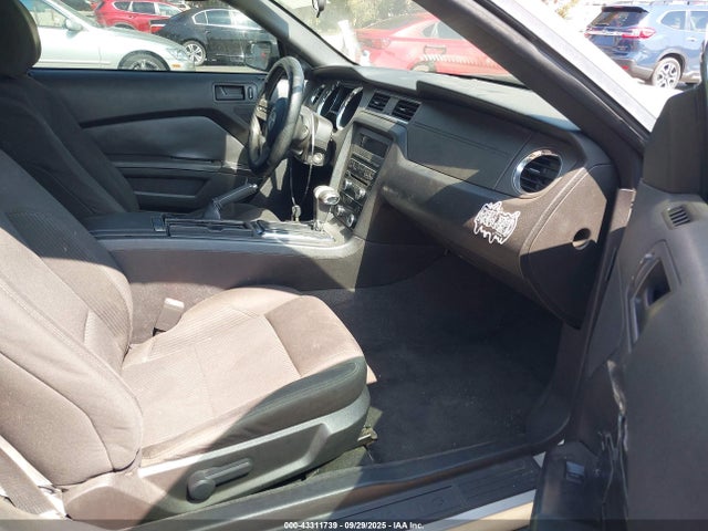 2012 FORD MUSTANG 1ZVBP8EM0C5257257 Photo 4