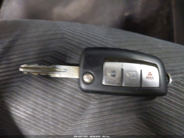 Nissan ROGUE S 2015 KNMAT2MT3FP547551 Image 11