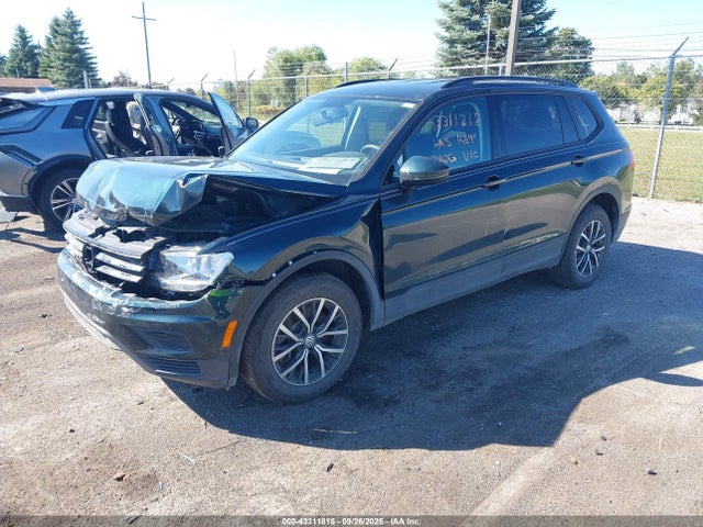 Продаж на аукціоні авто 2018 Volkswagen Tiguan 2.0t S, vin: 3VV0B7AX9JM112536, номер лоту: 43311818