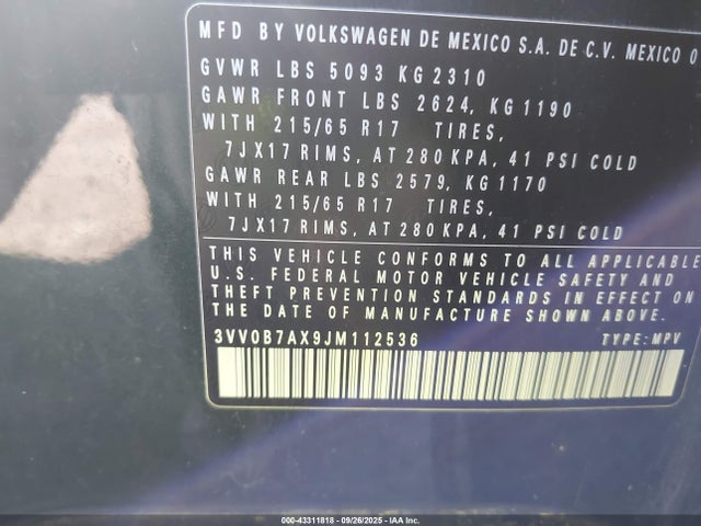 Продаж на аукціоні авто 2018 Volkswagen Tiguan 2.0t S, vin: 3VV0B7AX9JM112536, номер лоту: 43311818