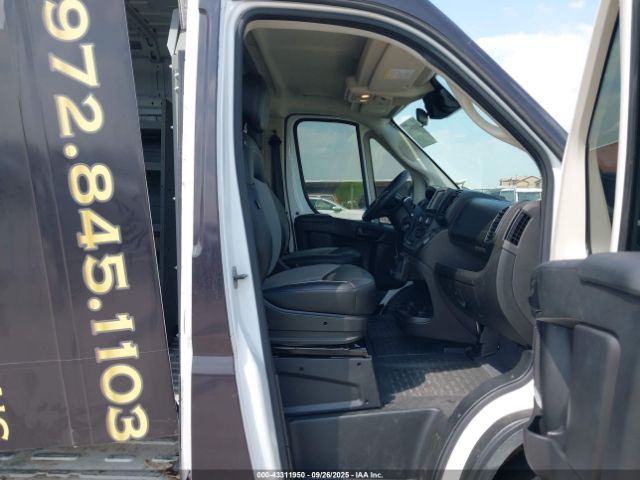 2022 RAM PROMASTER 1500 3C6LRVBG9NE109735 Photo 4