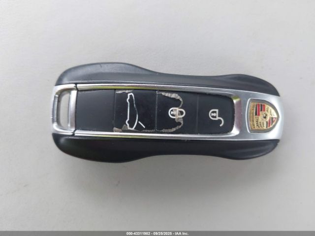 2018 PORSCHE PANAMERA WP0AB2A71JL133016 Photo 10