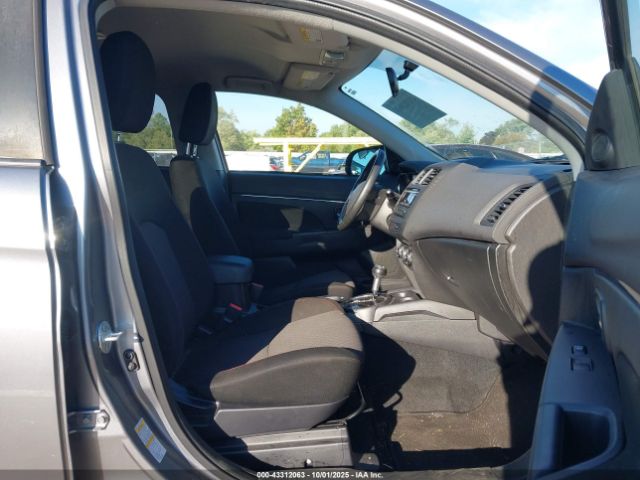 2017 MITSUBISHI OUTLANDER SPORT JA4AP3AU2HZ045090 Photo 4