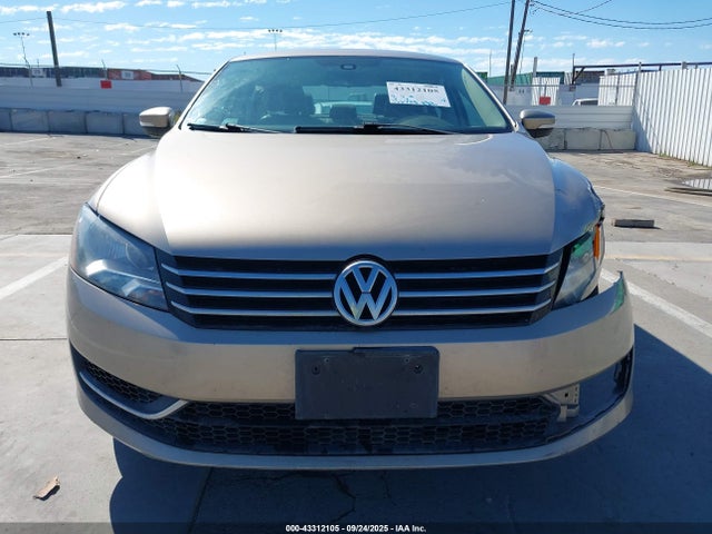 Volkswagen 2015 2015 1VWBT7A3XFC038468 Image 12