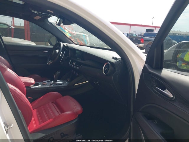 ZASPAJAN9N7D24551 Alfa Romeo Stelvio