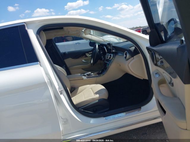 2016 MERCEDES-BENZ C 300 WDDWF4JB0GR141081 Photo 4