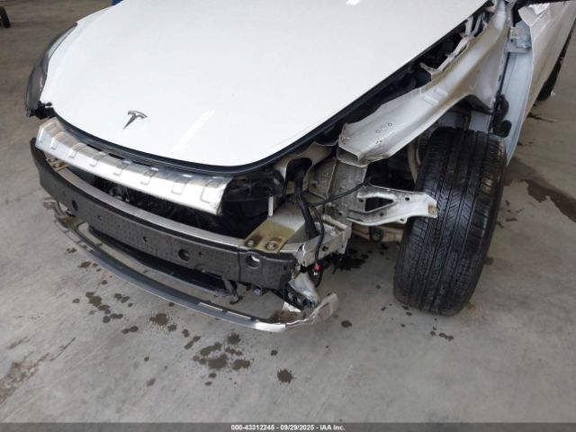2021 TESLA MODEL Y 5YJYGDEF7MF268781 Photo 5