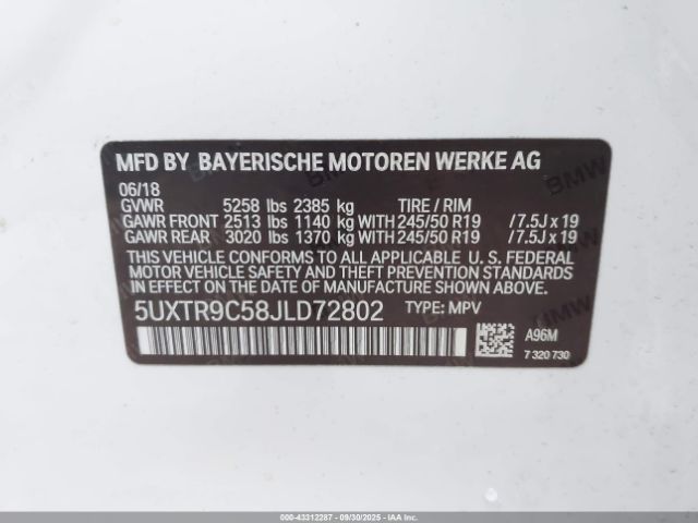 2018 BMW X3 5UXTR9C58JLD72802 Photo 8