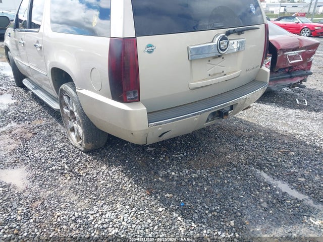 2008 CADILLAC ESCALADE ESV 1GYFK66858R216528 Photo 5