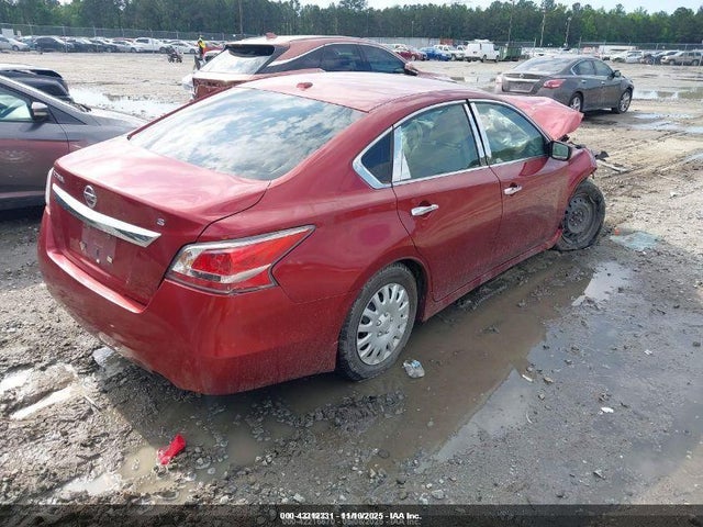 Nissan Altima 2.5 S 2015 1N4AL3AP0FC150373 Image 4