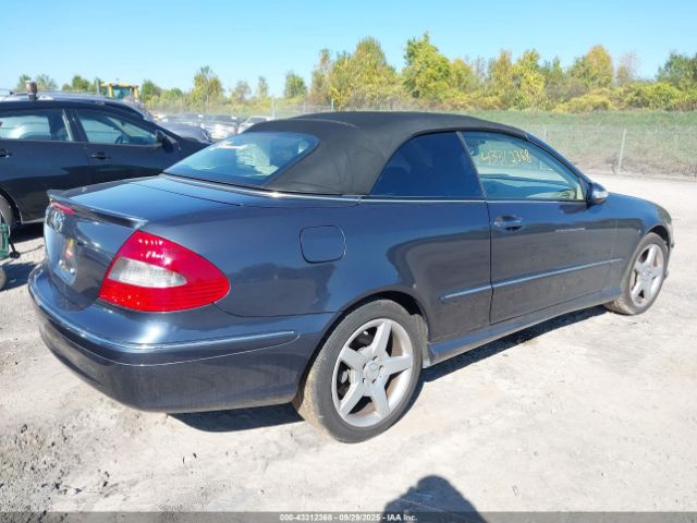 2007 MERCEDES-BENZ CLK 550 WDBTK72F47F223553 Photo 3