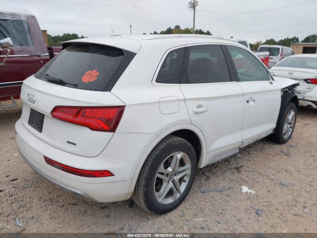 2019 AUDI Q5 WA1ANAFY1K2130721 Photo 3