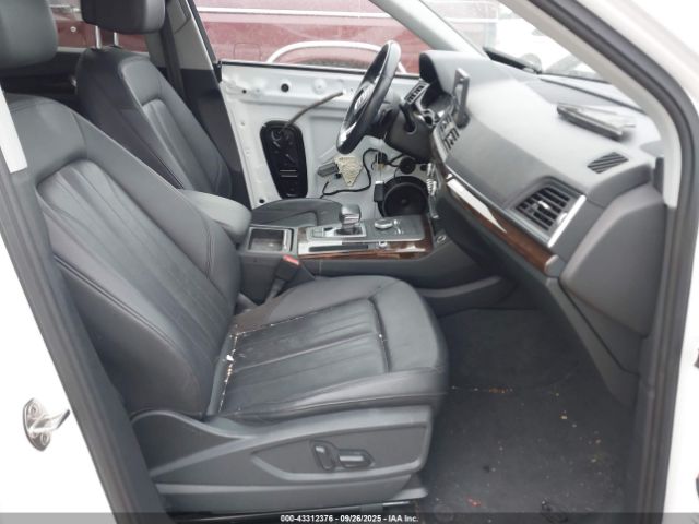 2019 AUDI Q5 WA1ANAFY1K2130721 Photo 4