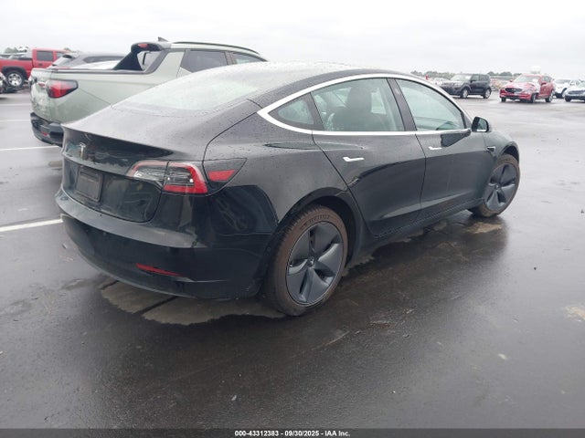 2019 TESLA MODEL 3 5YJ3E1EA0KF396120 Photo 3
