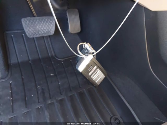 2020 ACURA RDX 5J8TC1H51LL019591 Photo 10