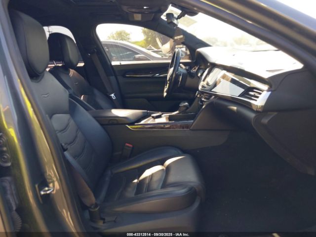 2017 CADILLAC CT6 1G6KN5R6XHU199306 Photo 4