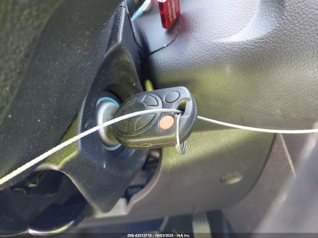 Ford 2016 2016 1FADP3F22GL207124 Image 11