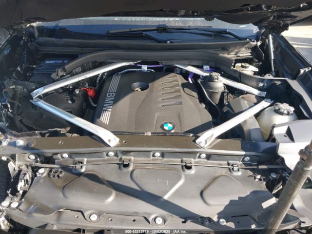 2025 BMW X7 5UX23EM01S9X15860 Photo 9