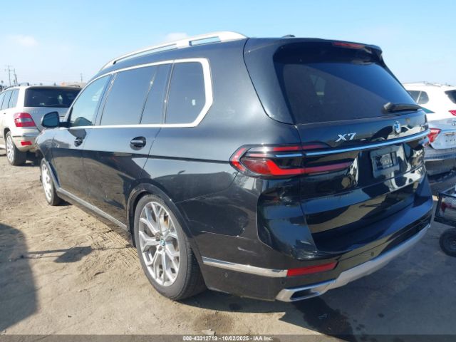 2025 BMW X7 5UX23EM01S9X15860 Photo 2
