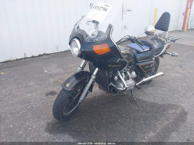 1982 HONDA GL1100 1HFSC0207CA206594 Photo 1