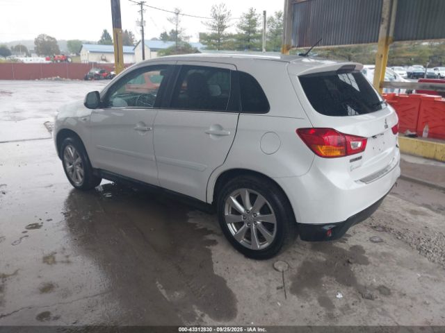 2015 MITSUBISHI OUTLANDER SPORT 4A4AR4AU7FE039448 Photo 2