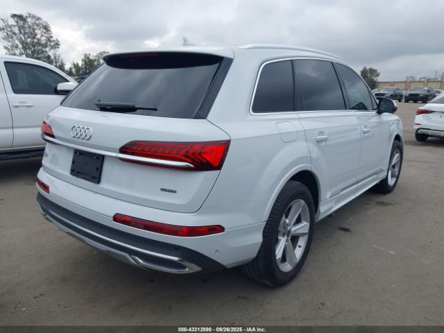 2023 AUDI Q7 WA1ACBF7XPD021639 Photo 3