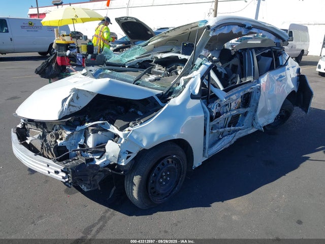 Toyota Corolla Hybrid Le 2025 JTDBDMHE9S3020561 Image 2