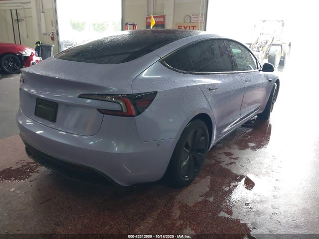 2025 TESLA MODEL 3 5YJ3E1EA0SF044591 Photo 3