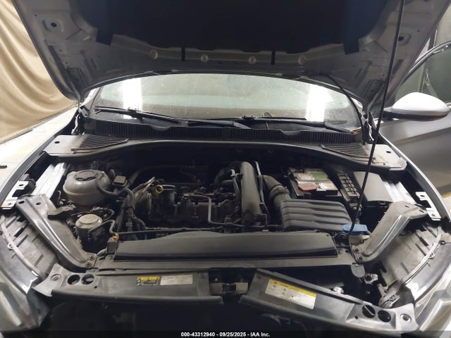 Volkswagen 1.4 tsi 2020 3VWC57BU1LM104129 Image 10