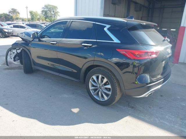 2021 INFINITI QX50 3PCAJ5BA7MF124035 Photo 2