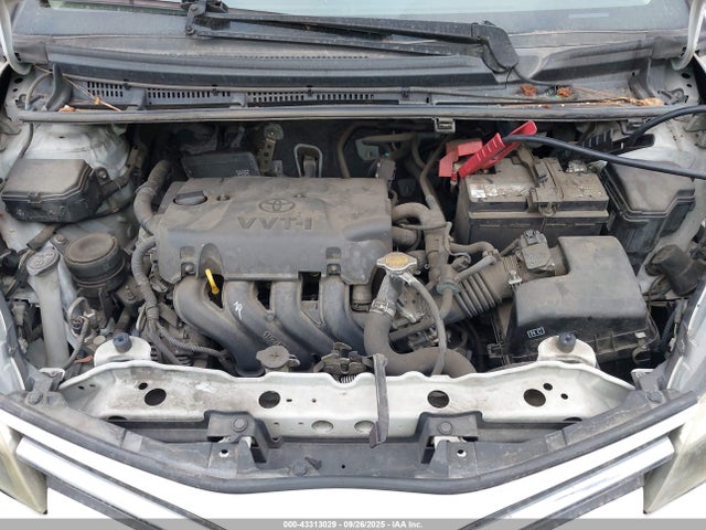 VNKKTUD35FA041214 Toyota YARIS L