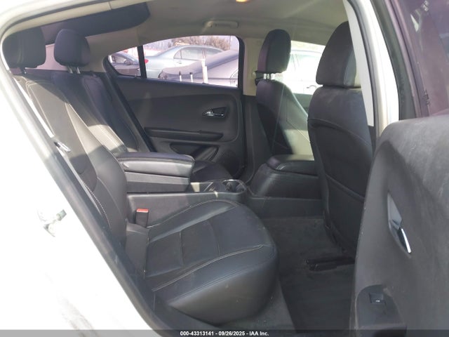 Chevrolet luu - ffv, e-flex, fam 0 2015 1G1RD6E47FU107566 Image 8