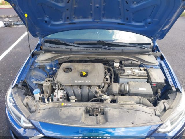 2018 HYUNDAI ELANTRA 5NPD74LF7JH299995 Photo 9