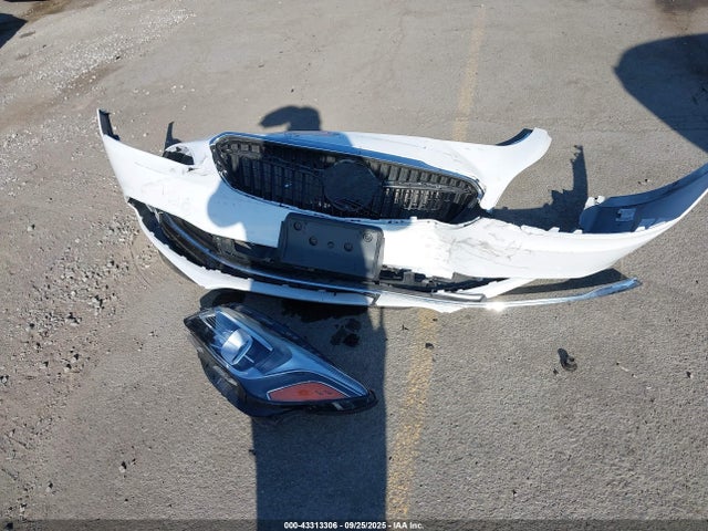 1G4ZP5SS9HU151465 Buick lgx -di: direct injection - vvt: variable valve timing - alum - gen 2