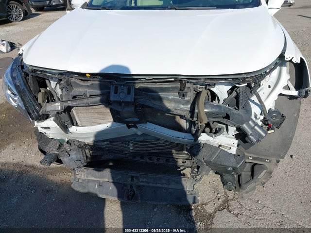 1G4ZP5SS9HU151465 Buick lgx -di: direct injection - vvt: variable valve timing - alum - gen 2