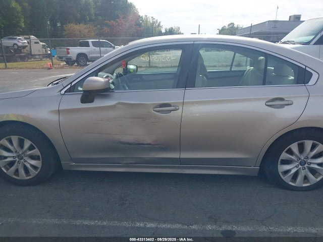 Продаж на аукціоні авто 2015 Subaru Legacy 2.5i Premium, vin: 4S3BNAC69F3065209, номер лоту: 43313402