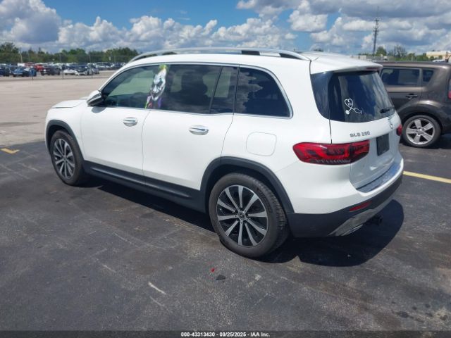 2021 MERCEDES-BENZ GLB 250 W1N4M4GB8MW127207 Photo 2