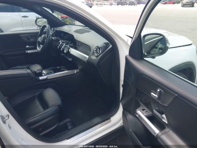 2021 MERCEDES-BENZ GLB 250 W1N4M4GB8MW127207 Photo 4