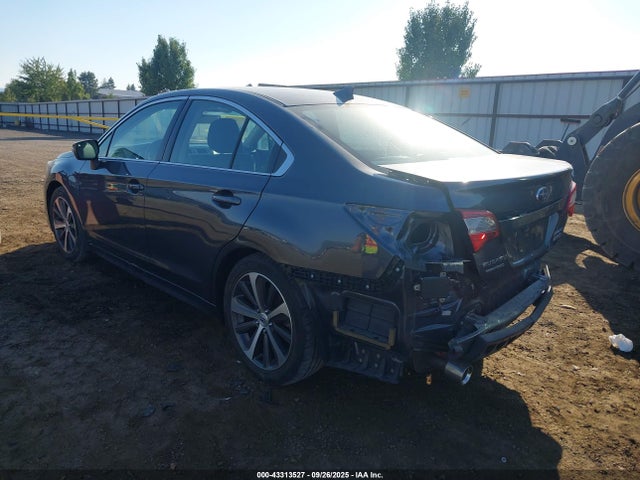 Subaru u5 2017 4S3BNAN67H3007552 Image 3