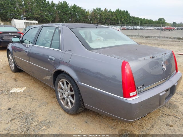 2007 CADILLAC DTS 1G6KD57987U237033 Photo 2