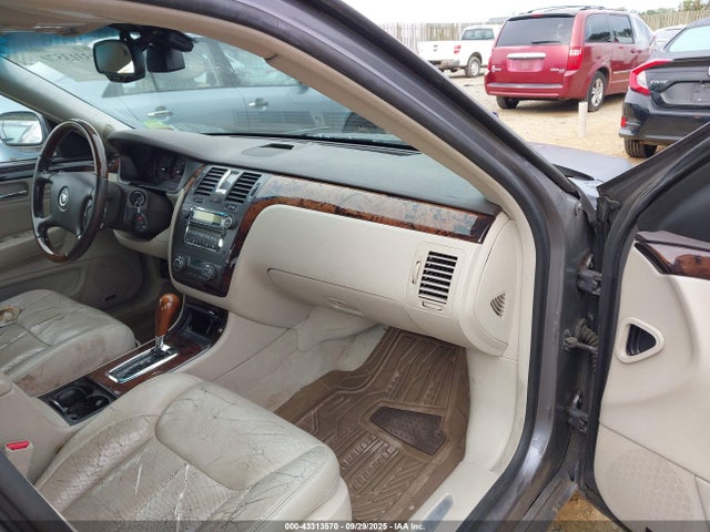 2007 CADILLAC DTS 1G6KD57987U237033 Photo 4
