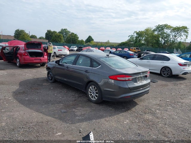 Ford 2017 2017 3FA6P0G74HR154060 Image 3