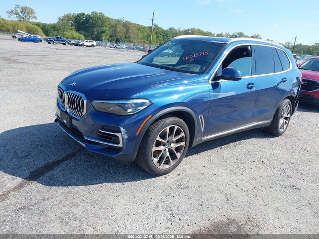 2022 BMW X5 5UXCR6C08N9L75802 Photo 1