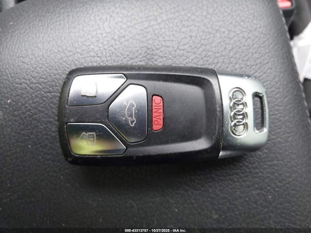 2017 AUDI A4 WAUGMAF48HN045962 Photo 10