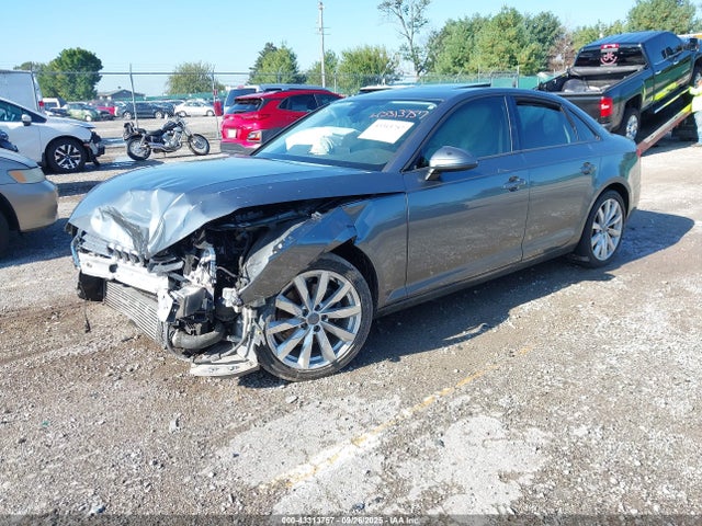 2017 AUDI A4 WAUGMAF48HN045962 Photo 1